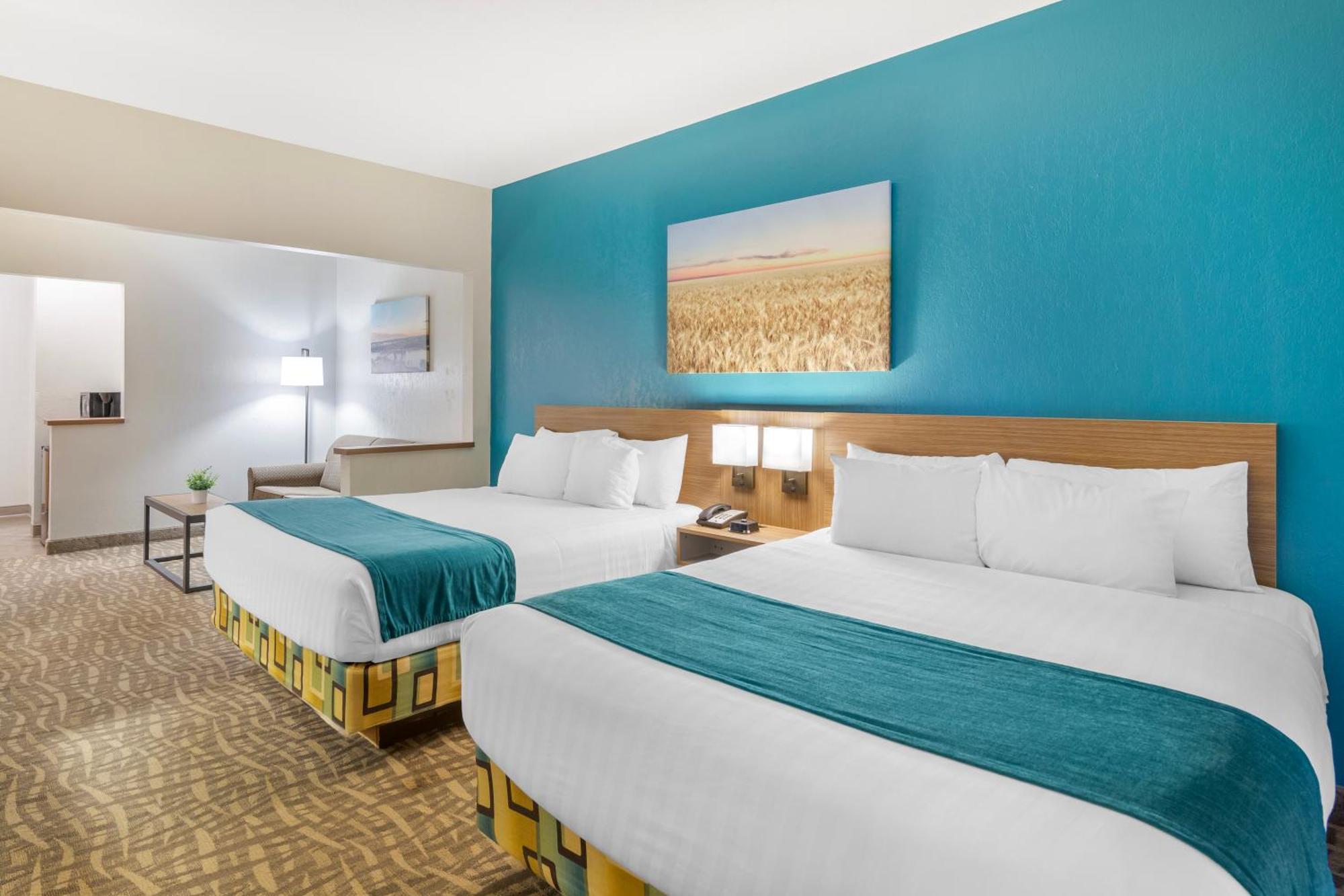 Everspring Suites Bismarck Bagian luar foto